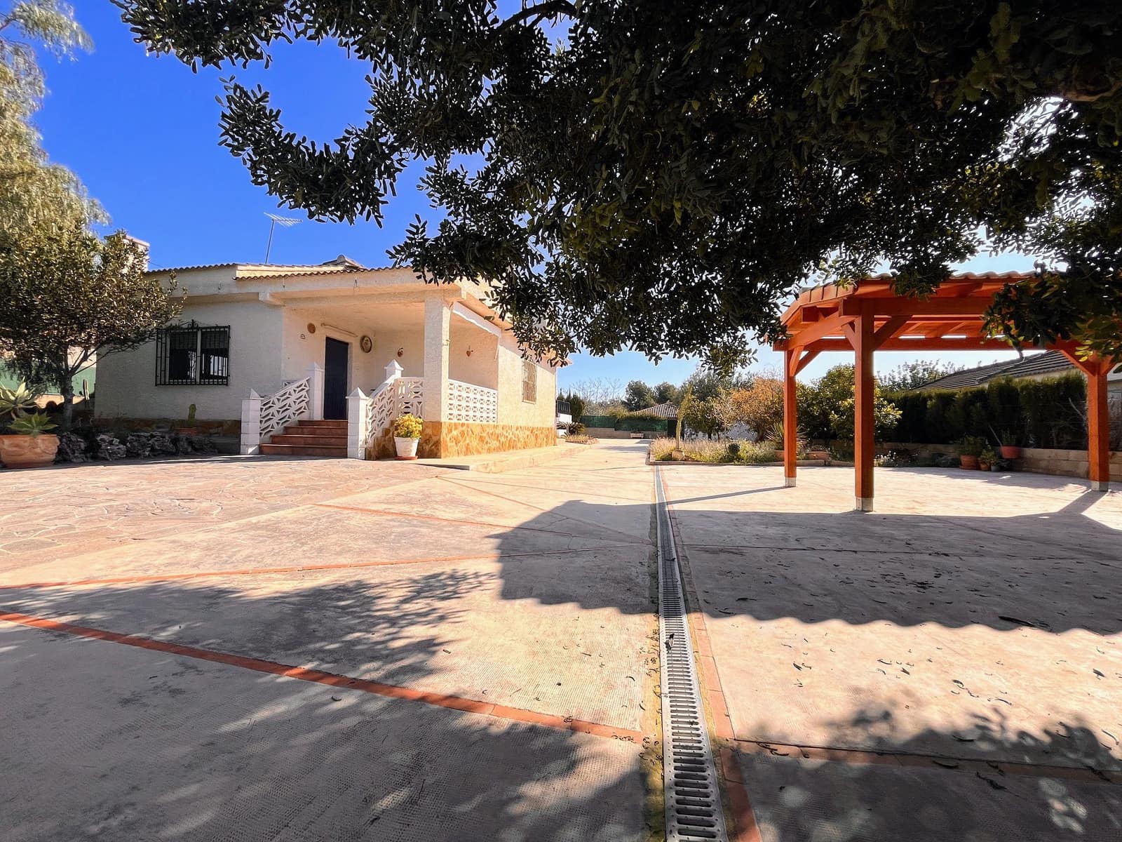 3 sypialnia Willa na sprzedaż w Lliria z basenem - 280 000 € (Ref: 9418925)