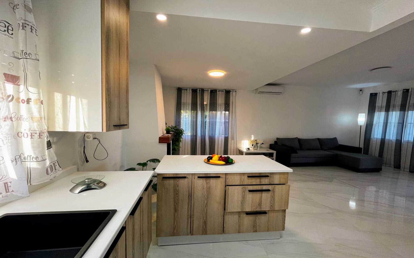 3 soverom Villa til salgs i Pedralba med svømmebasseng - € 270 000 (Ref: 9424341)