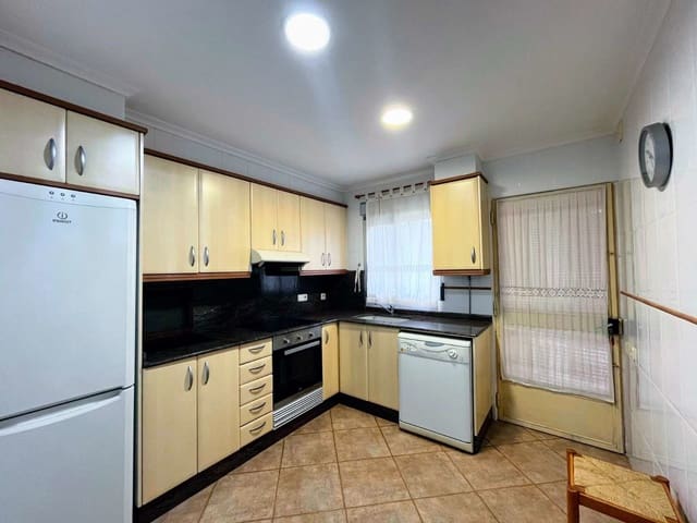 3 bedroom Villa for sale in Llíria with pool - € 195,000 (Ref: 9433005)