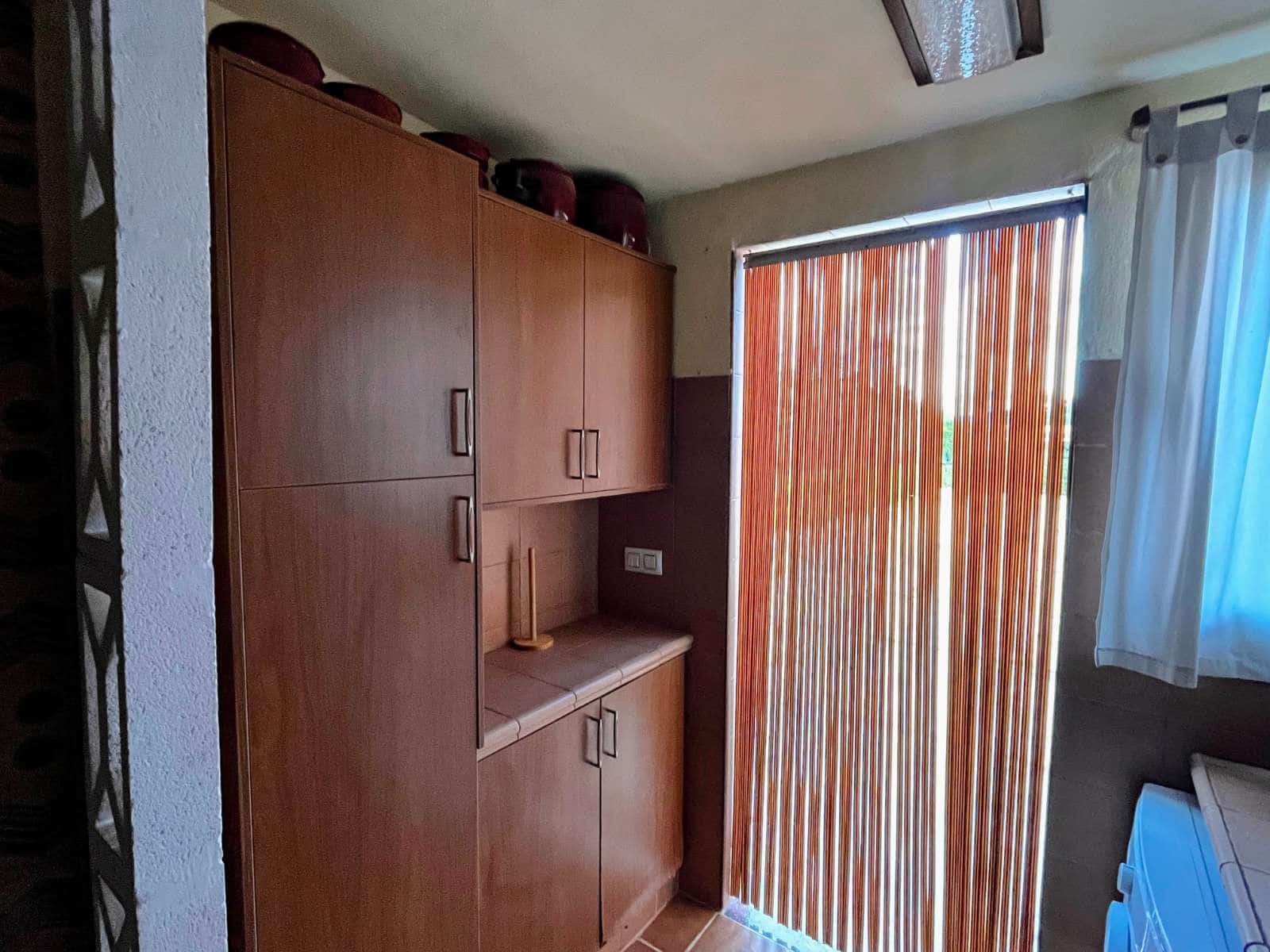 3 slaapkamer Villa te koop in Lliria met zwembad - € 195.000 (Ref: 9433005)