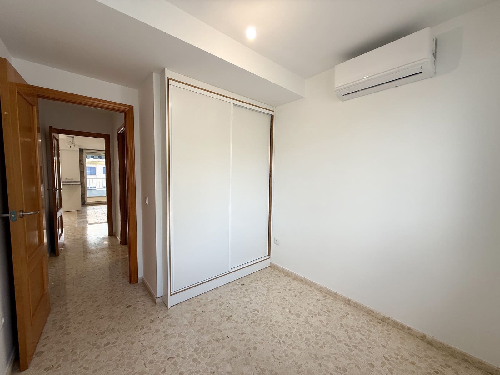 2 slaapkamer Penthouse te koop in Gandia met zwembad - € 255.000 (Ref: 9465331)