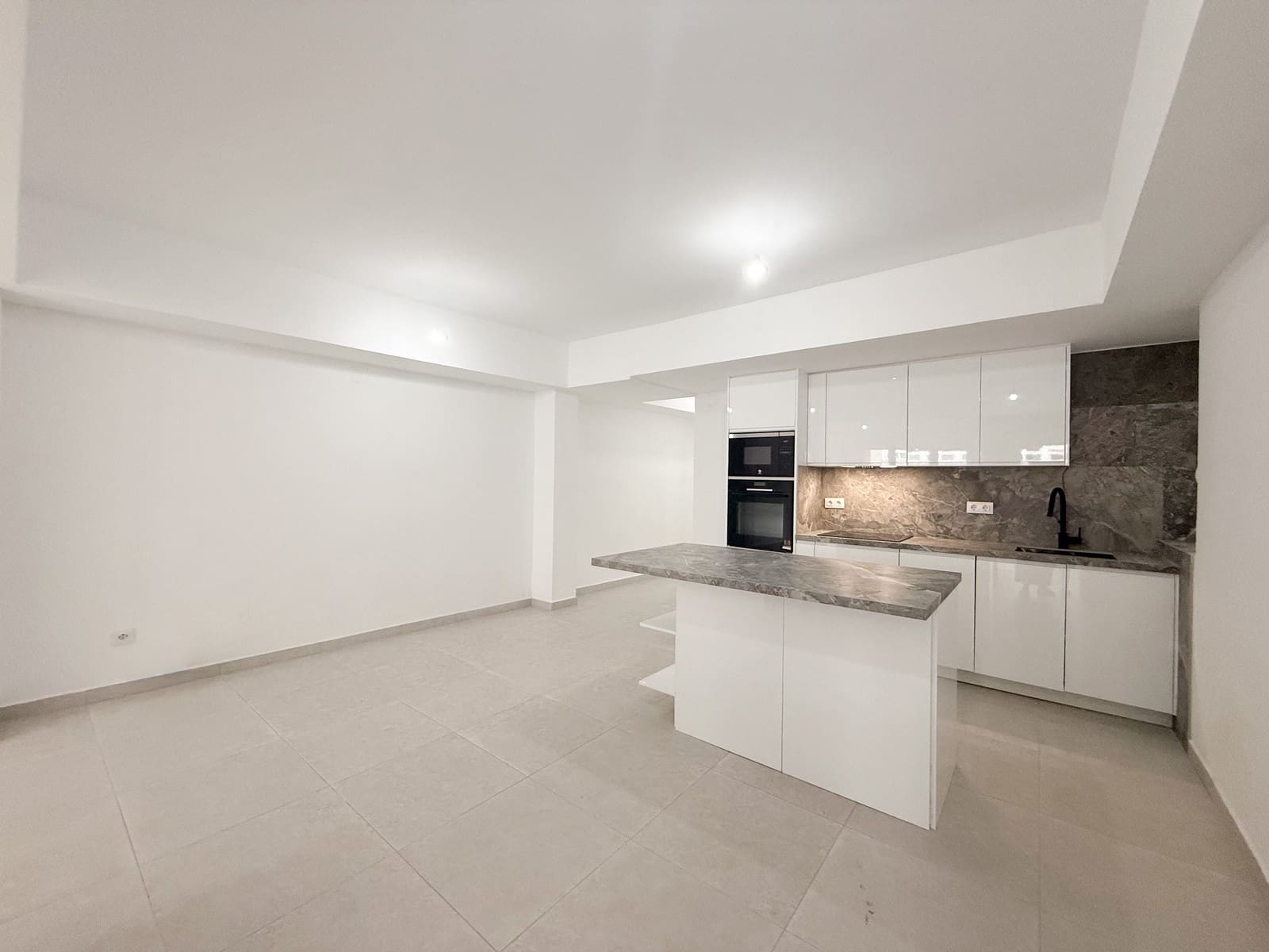 3 slaapkamer Appartement te koop in Gandia - € 257.000 (Ref: 9465332)