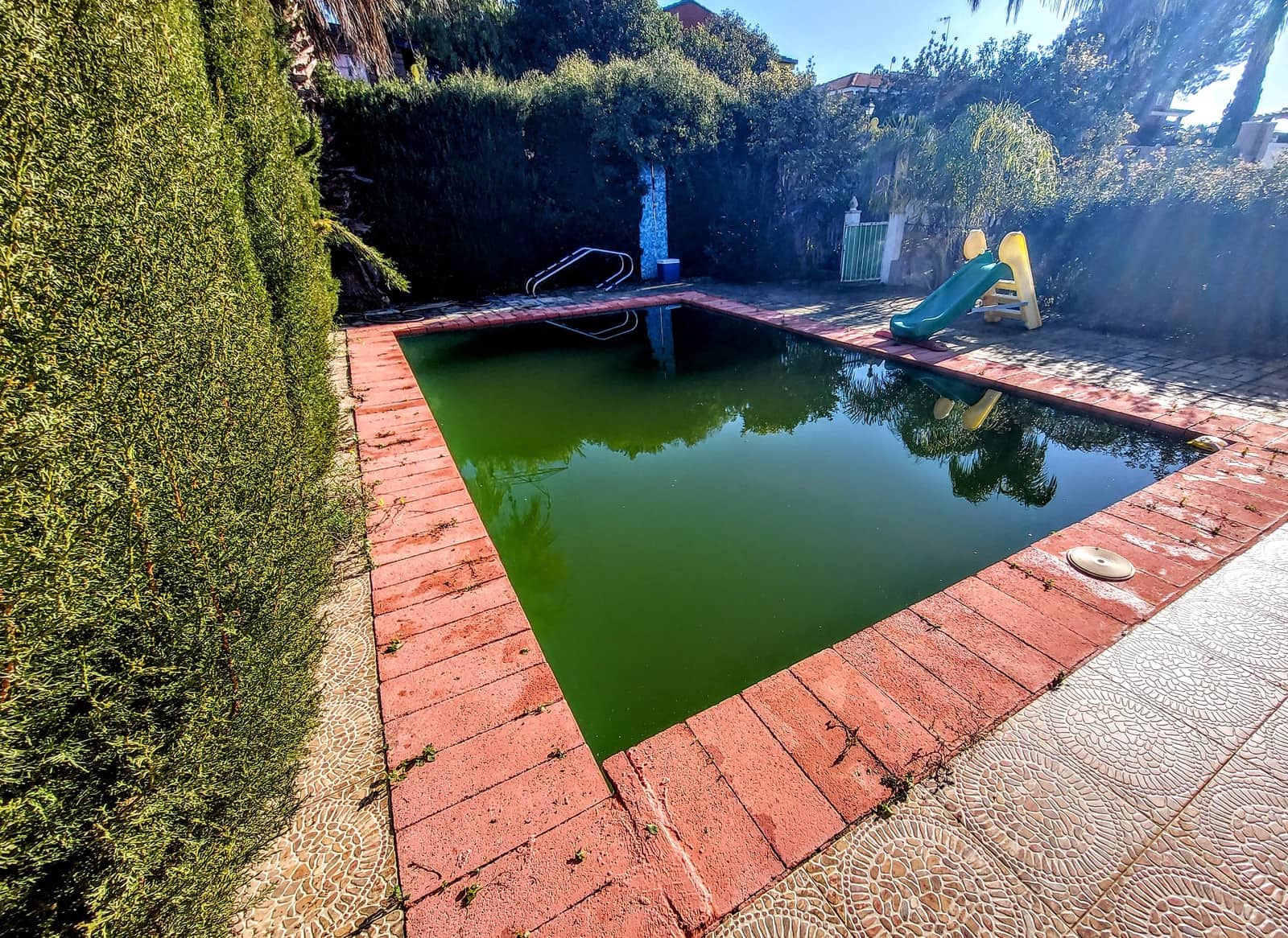 4 bedroom Villa for sale in Turis with pool - € 175,000 (Ref: 9491137)