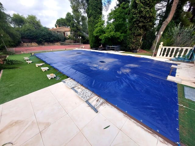 4 soveværelse Villa til salg i Pedralba med swimmingpool - € 280.000 (Ref: 9491138)