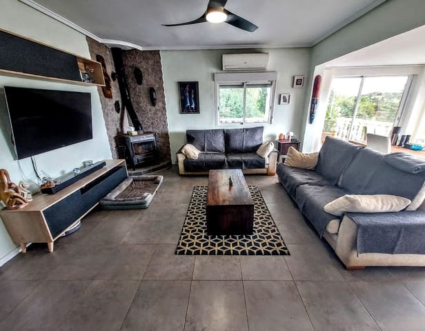 4 soveværelse Villa til salg i Pedralba med swimmingpool - € 280.000 (Ref: 9491138)