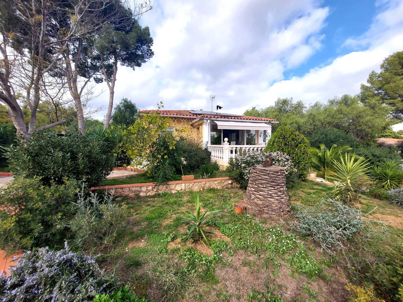 4 soveværelse Villa til salg i Pedralba med swimmingpool - € 280.000 (Ref: 9491138)