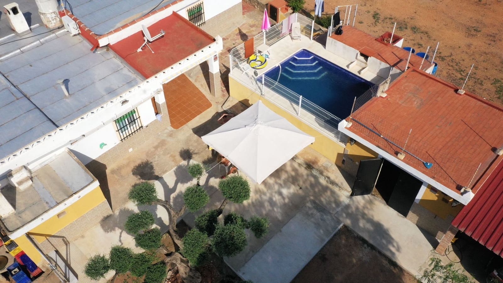 3 bedroom Villa for sale in Algimia d'Alfara with pool - € 198,000 (Ref: 9494350)