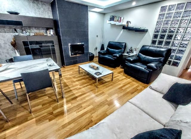 4 sovrum Villa till salu i Torrent med pool - 565 000 € (Ref: 9535669)