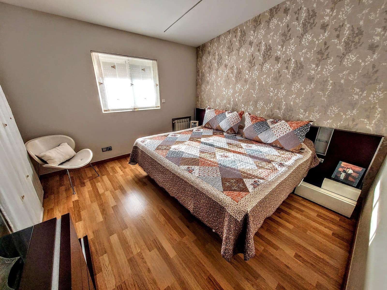 4 bedroom Villa for sale in Torrent with pool - € 565,000 (Ref: 9535669)