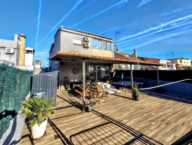 4 soveværelse Villa til salg i Torrent med swimmingpool - € 559.000 (Ref: 9535669)