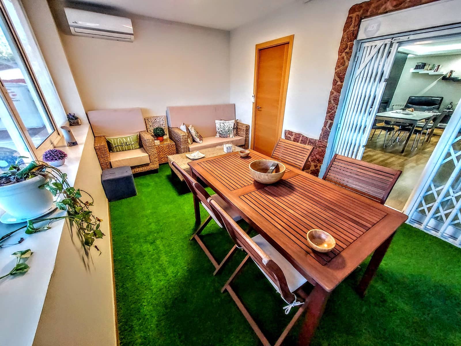 4 bedroom Villa for sale in Torrent with pool - € 565,000 (Ref: 9535669)