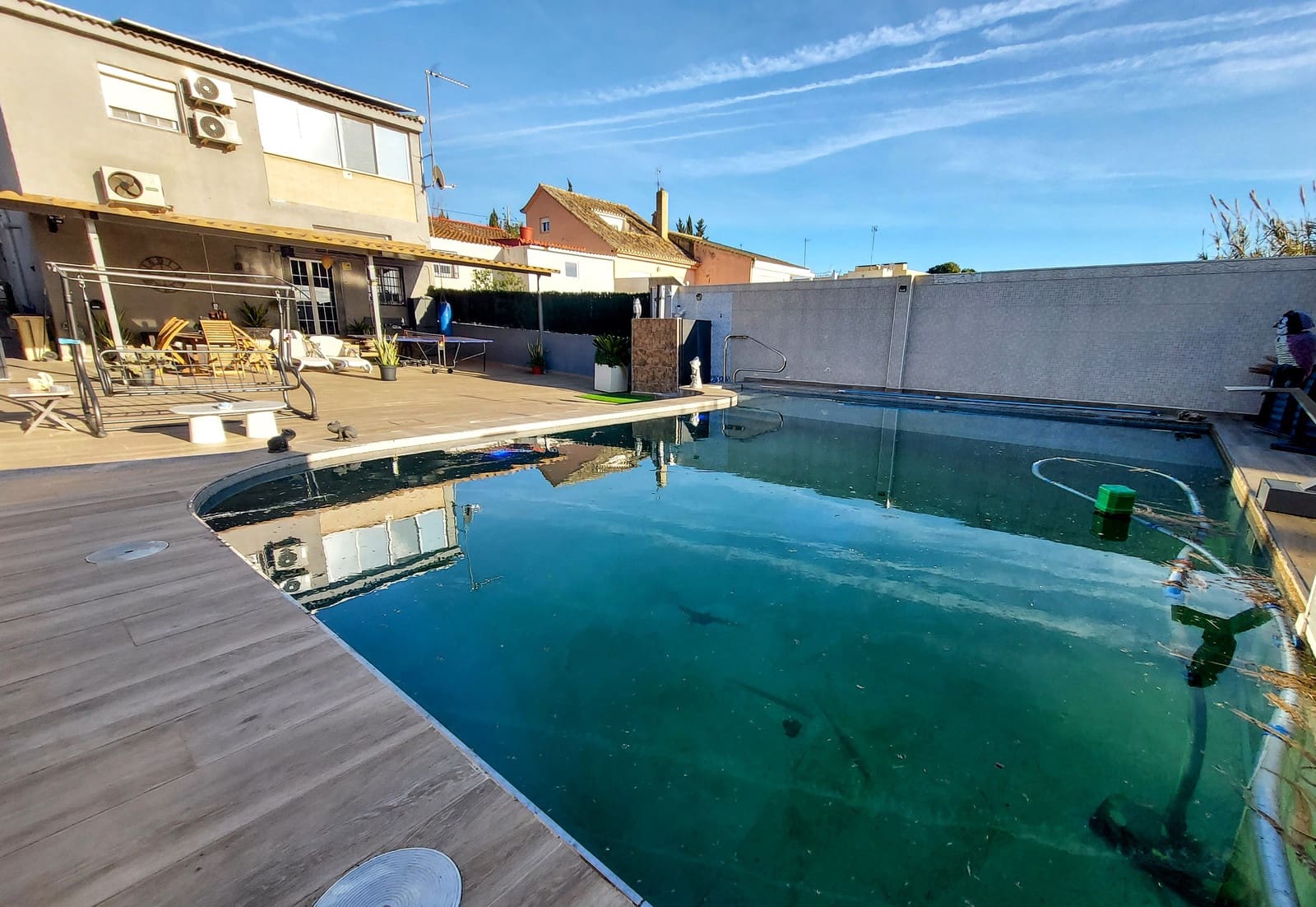 4 bedroom Villa for sale in Torrent with pool - € 565,000 (Ref: 9535669)