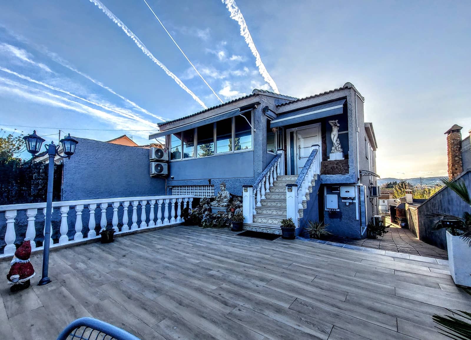 4 bedroom Villa for sale in Torrent with pool - € 565,000 (Ref: 9535669)