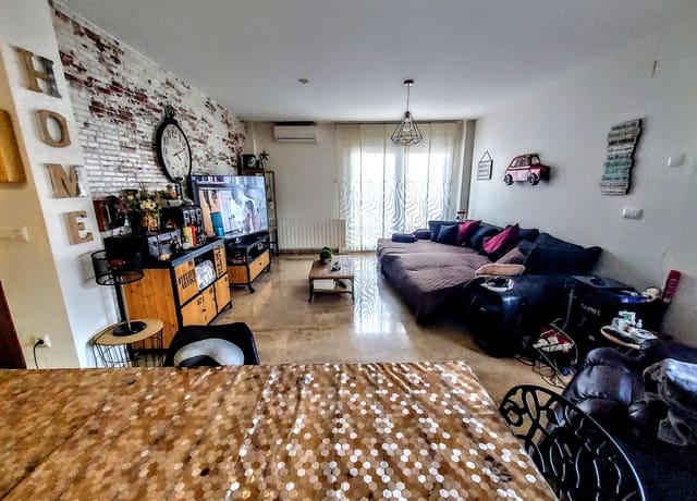 4 quarto Moradia para venda em Montserrat com piscina - 345 000 € (Ref: 9536711)