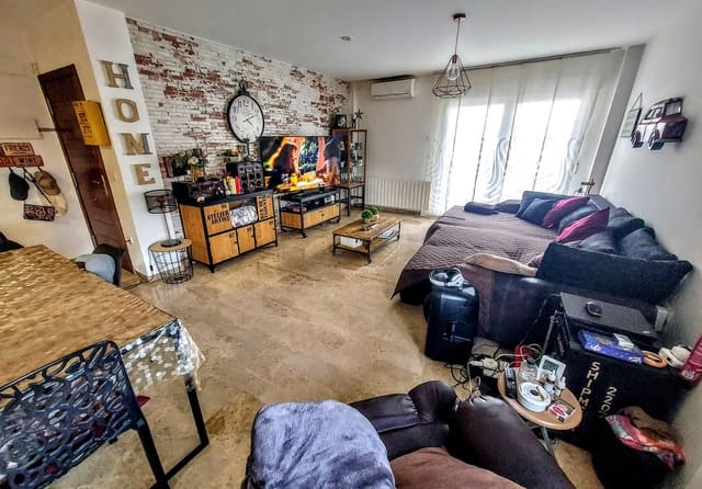 4 quarto Moradia para venda em Montserrat com piscina - 345 000 € (Ref: 9536711)