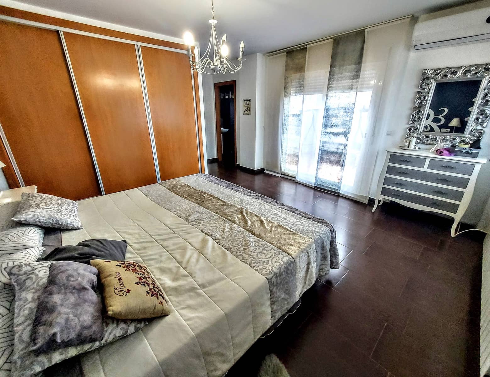 4 slaapkamer Villa te koop in Montserrat met zwembad - € 350.000 (Ref: 9536711)