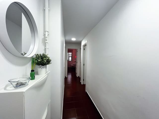 2 slaapkamer Appartement te koop in El Mercat, Valencia stad - € 340.000 (Ref: 9540896)