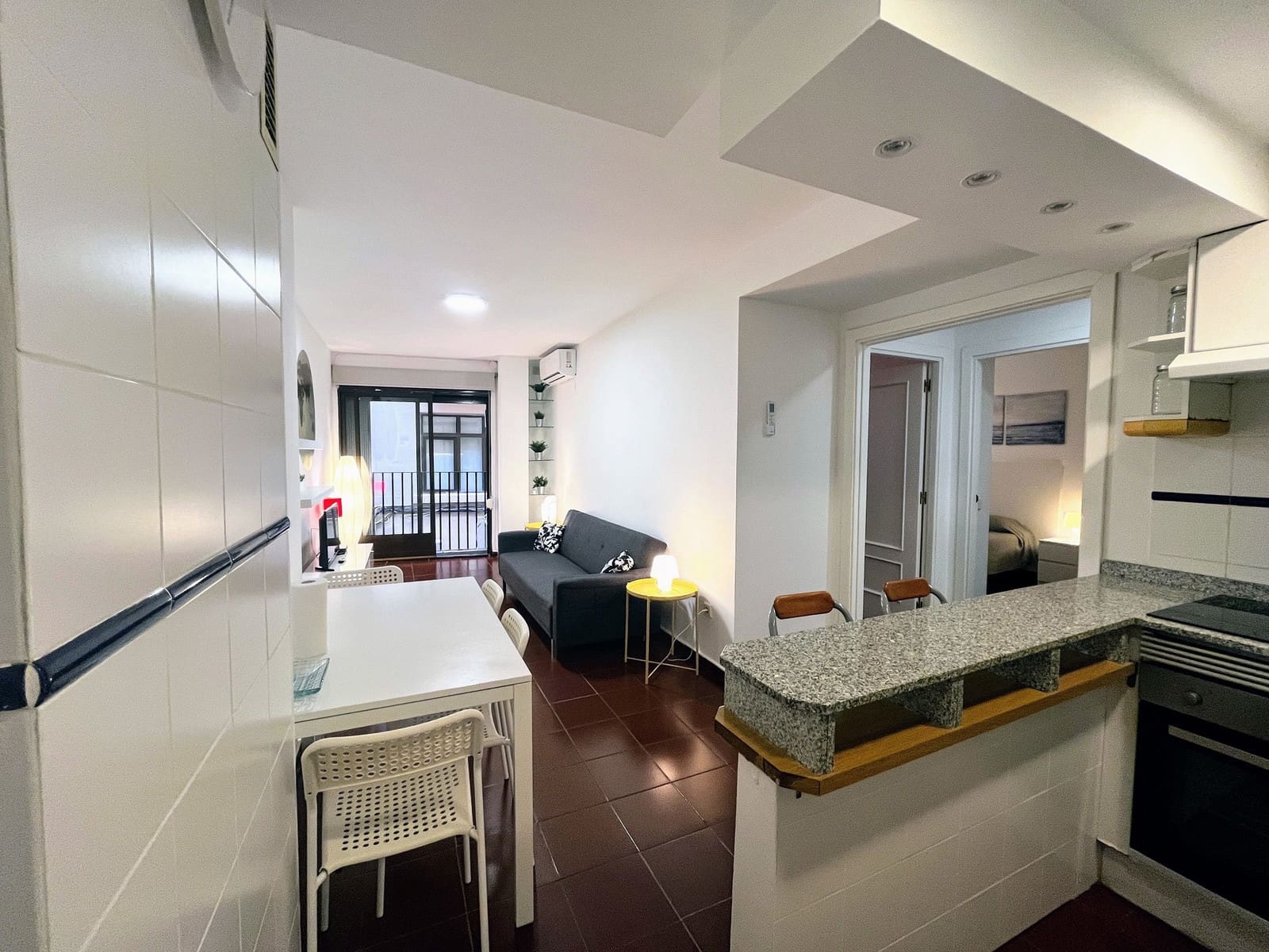 2 slaapkamer Appartement te koop in Valencia stad - € 340.000 (Ref: 9540896)