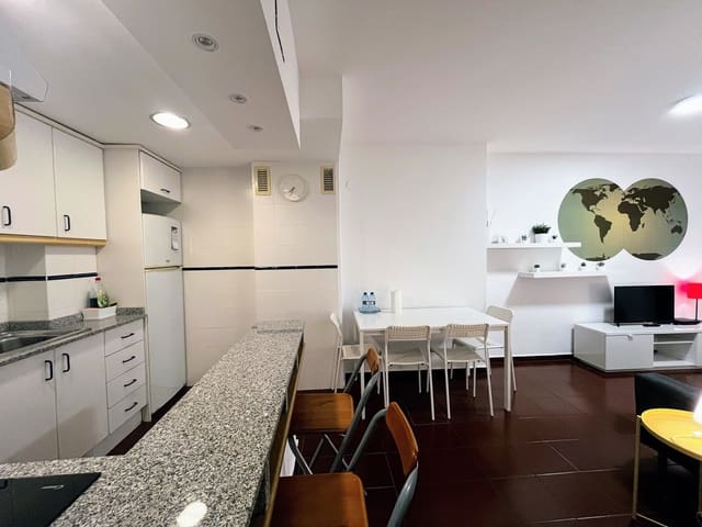 2 slaapkamer Appartement te koop in El Mercat, Valencia stad - € 340.000 (Ref: 9540896)