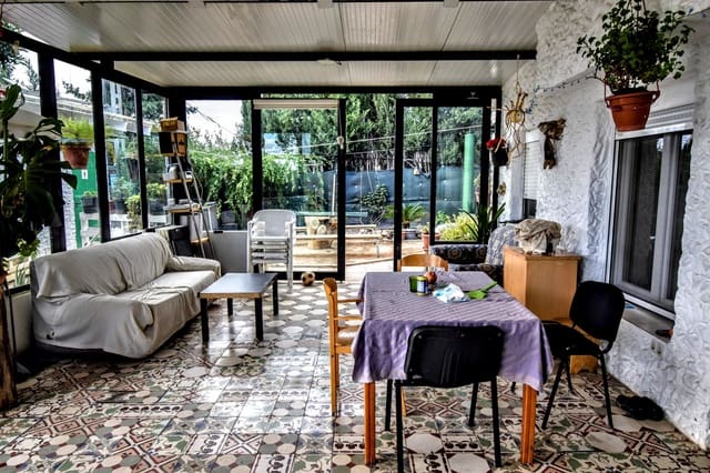 3 soverom Villa til salgs i Chiva med svømmebasseng - € 180 000 (Ref: 9540897)