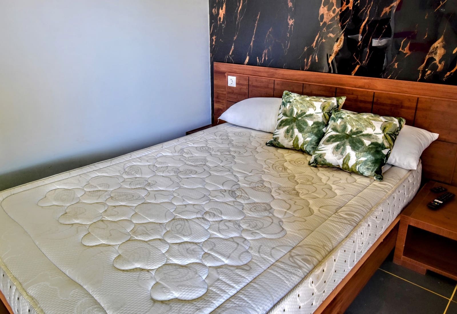 3 bedroom Villa for sale in Chiva with pool - € 180,000 (Ref: 9540897)