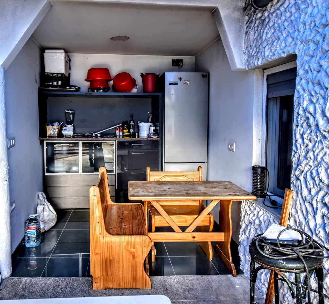 3 bedroom Villa for sale in Chiva with pool - € 180,000 (Ref: 9540897)