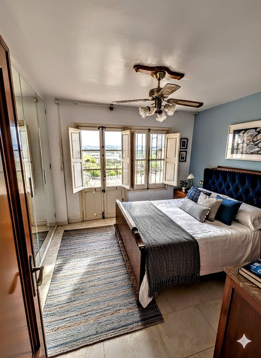 5 makuuhuone Omakotitalo myytävänä paikassa Montserrat - 255 000 € (Ref: 9564836)