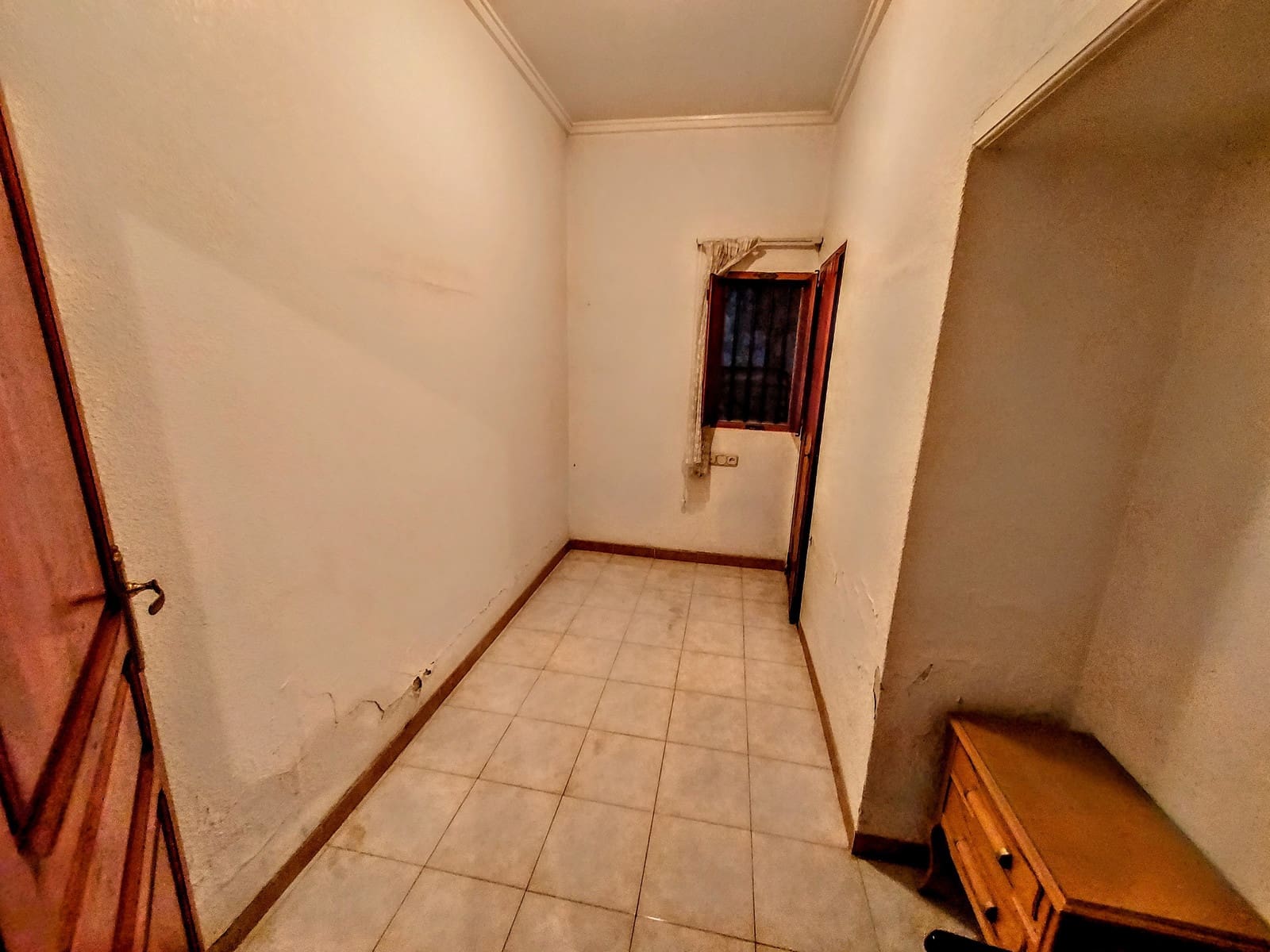 5 makuuhuone Omakotitalo myytävänä paikassa Montserrat - 255 000 € (Ref: 9564836)