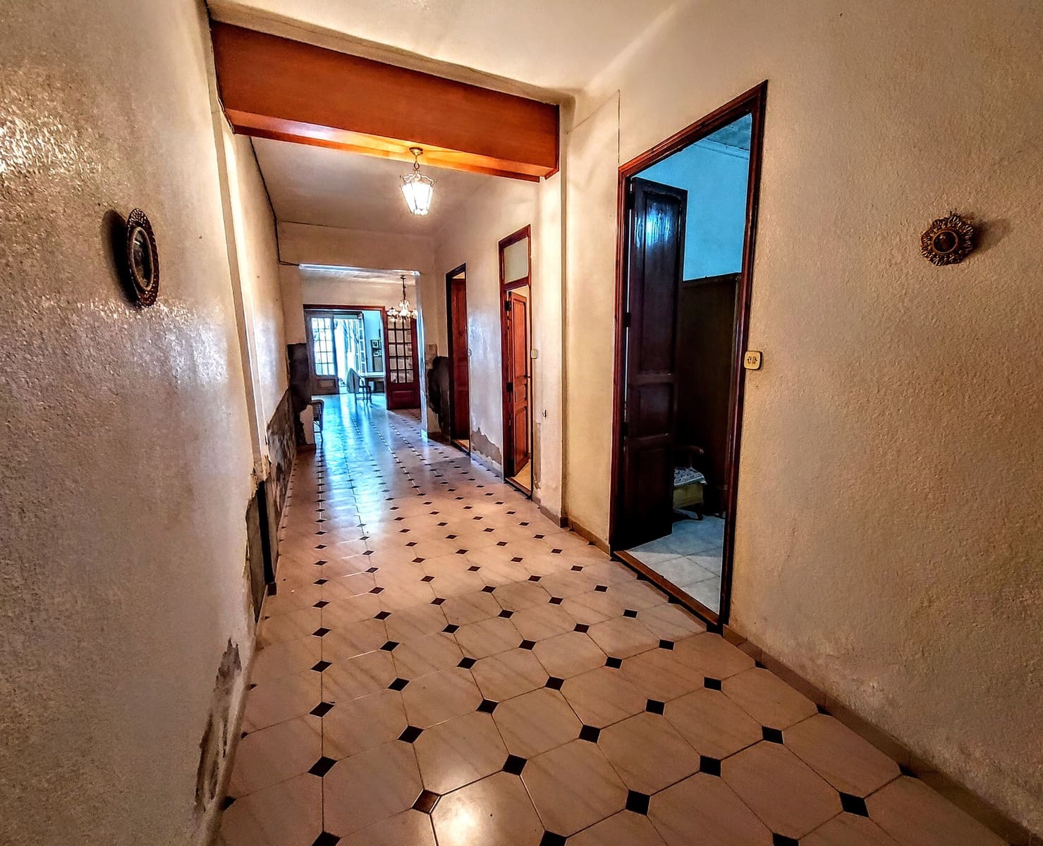 5 makuuhuone Omakotitalo myytävänä paikassa Montserrat - 255 000 € (Ref: 9564836)