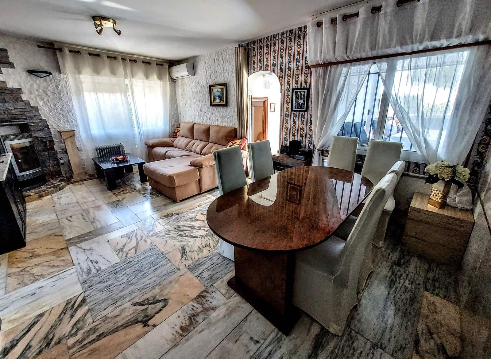 3 camera da letto Villa in vendita in Montroy con piscina - 239.000 € (Rif: 9568191)