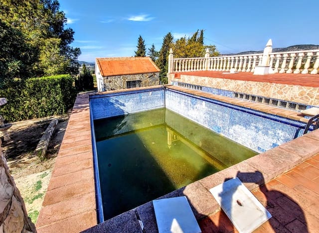 3 sovrum Villa till salu i Montroy med pool - 239 000 € (Ref: 9568191)