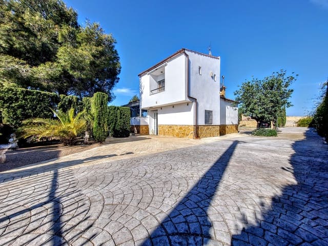 3 sovrum Villa till salu i Montroy med pool - 239 000 € (Ref: 9568191)