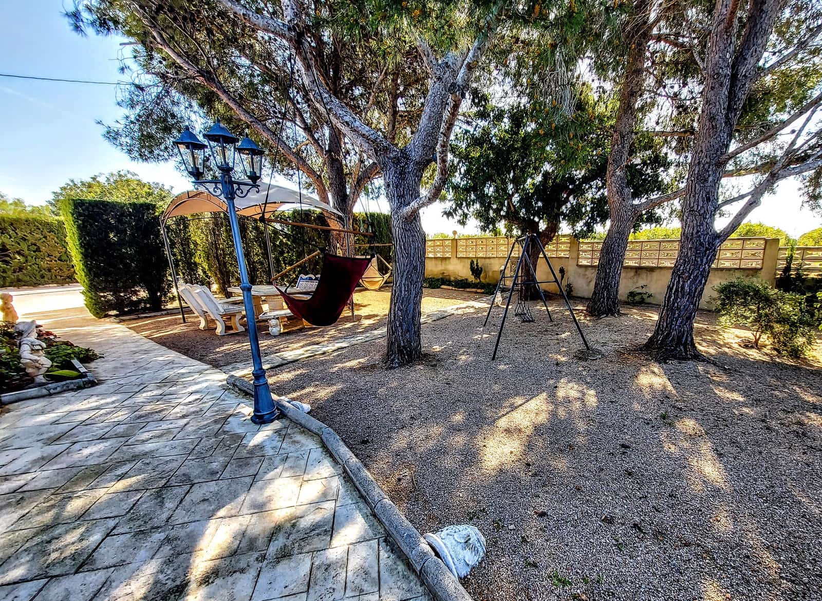 3 camera da letto Villa in vendita in Montroy con piscina - 239.000 € (Rif: 9568191)