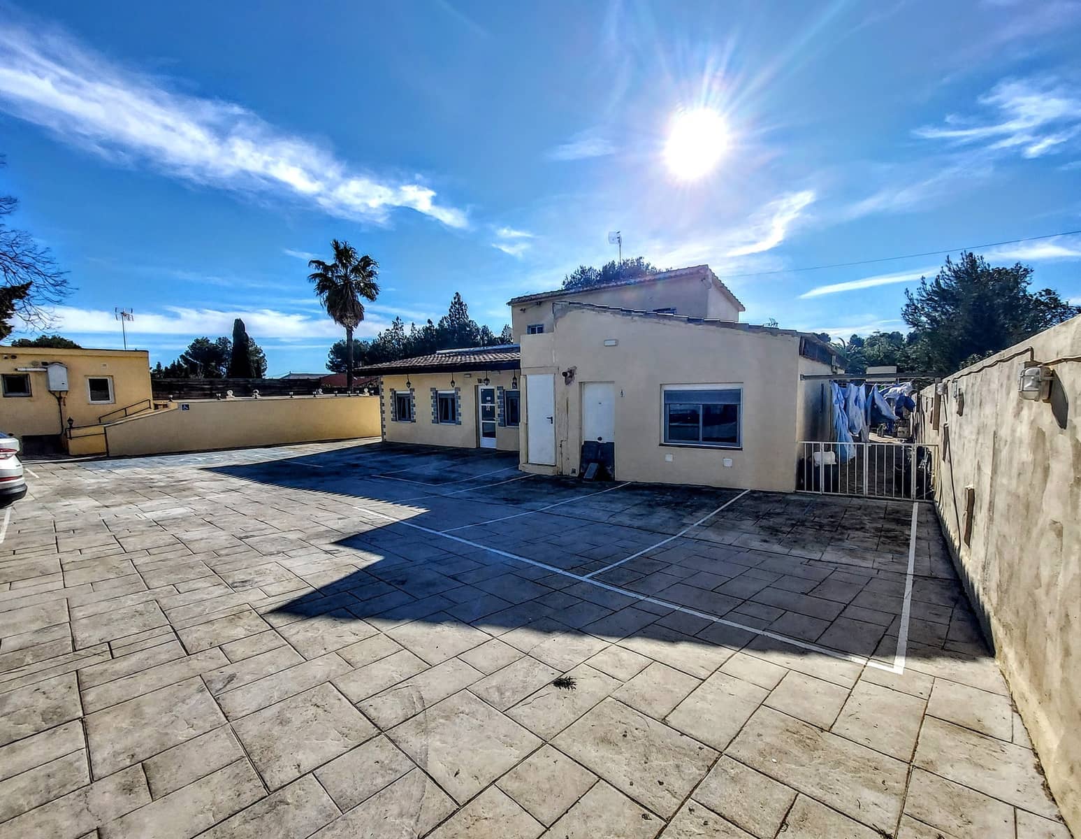 10 bedroom Villa for sale in Godelleta with pool - € 575,000 (Ref: 9582447)