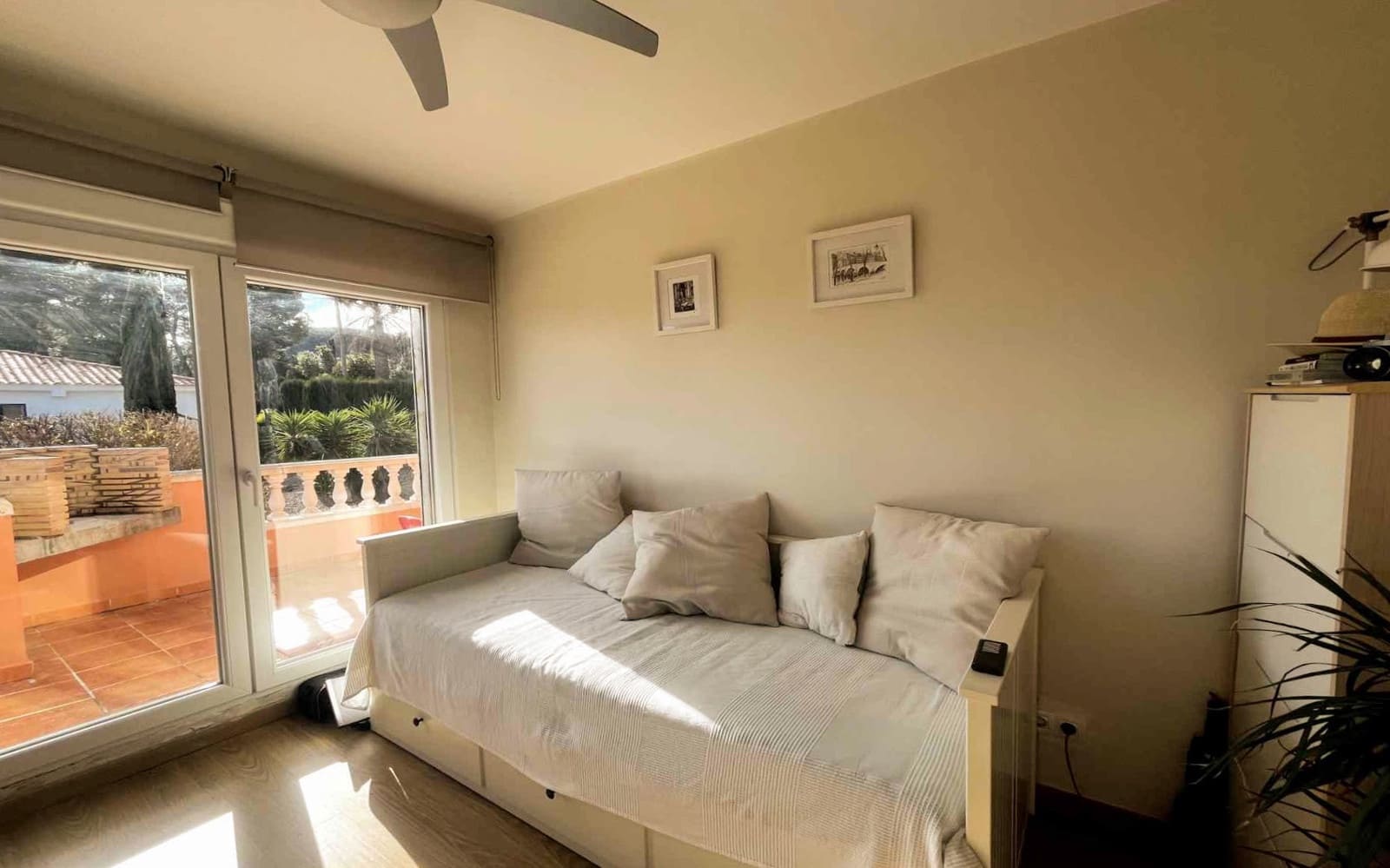 5 soveværelse Villa til salg i Vilamarxant / Villamarchante med swimmingpool - € 258.000 (Ref: 9594771)