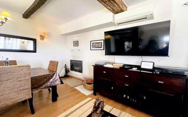 5 soveværelse Villa til salg i Vilamarxant / Villamarchante med swimmingpool - € 258.000 (Ref: 9594771)