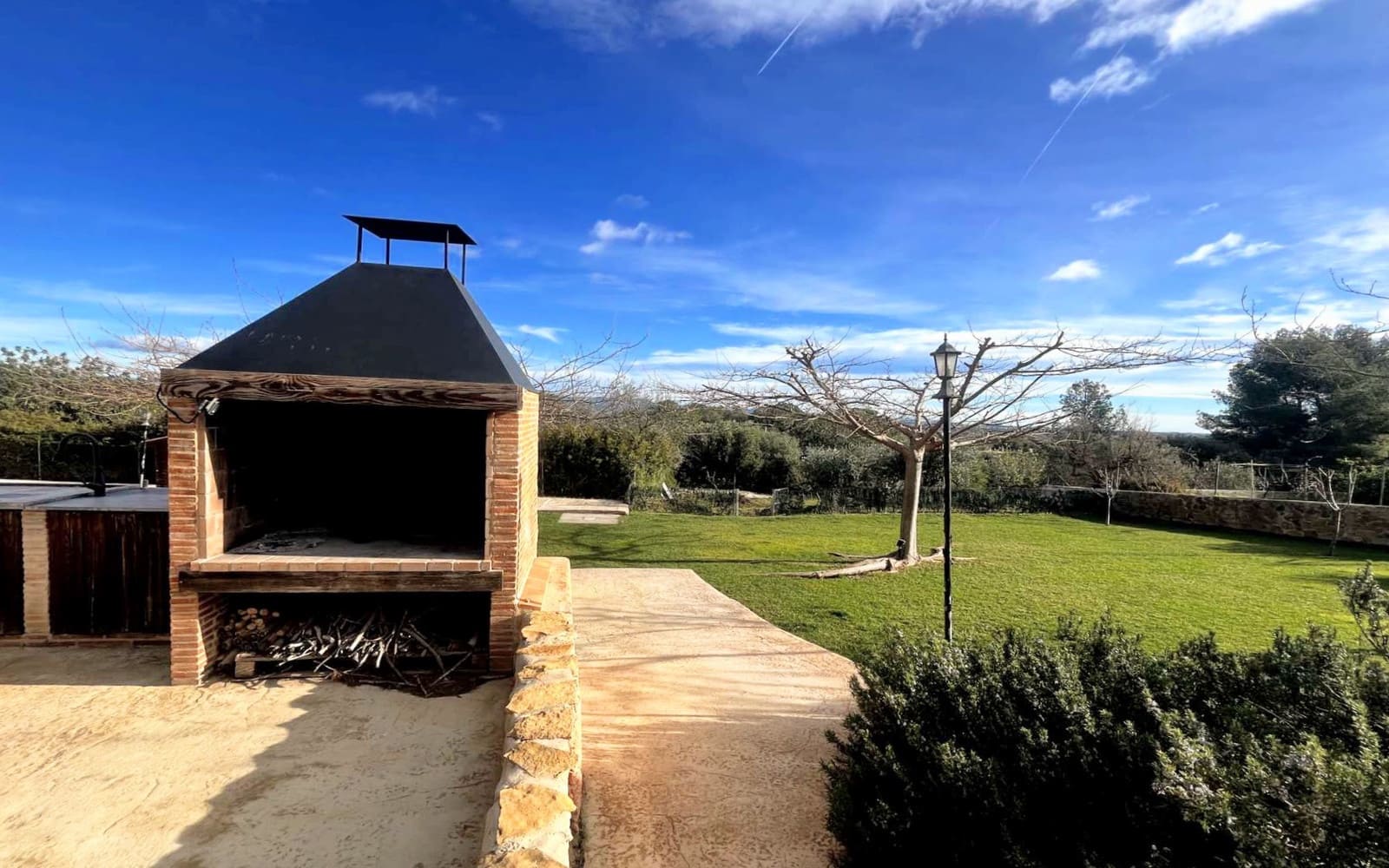 5 soveværelse Villa til salg i Vilamarxant / Villamarchante med swimmingpool - € 258.000 (Ref: 9594771)