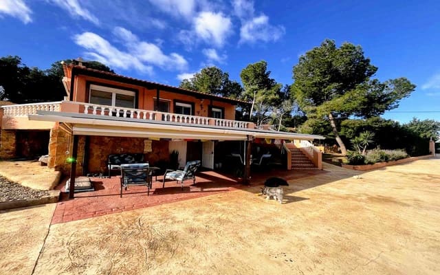 5 soveværelse Villa til salg i Vilamarxant / Villamarchante med swimmingpool - € 258.000 (Ref: 9594771)