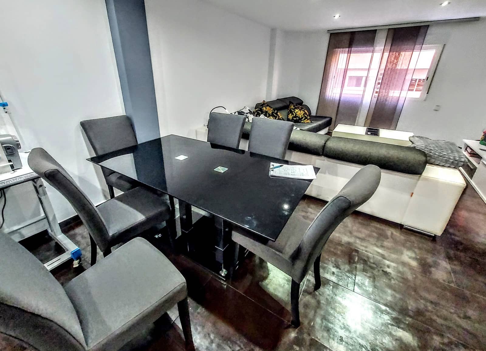 3 slaapkamer Appartement te koop in Valencia stad - € 280.000 (Ref: 9598698)