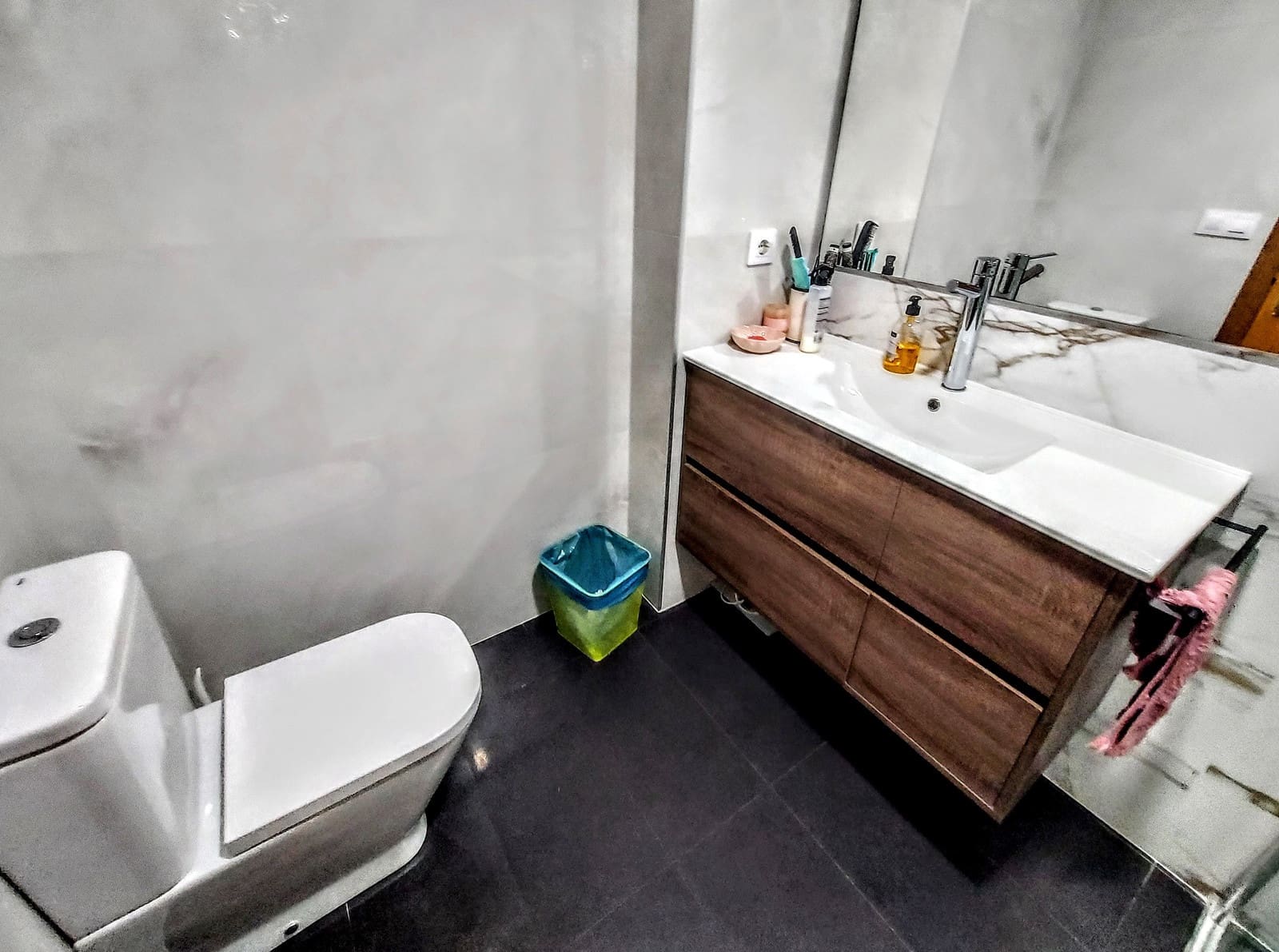 3 slaapkamer Appartement te koop in Valencia stad - € 280.000 (Ref: 9598698)