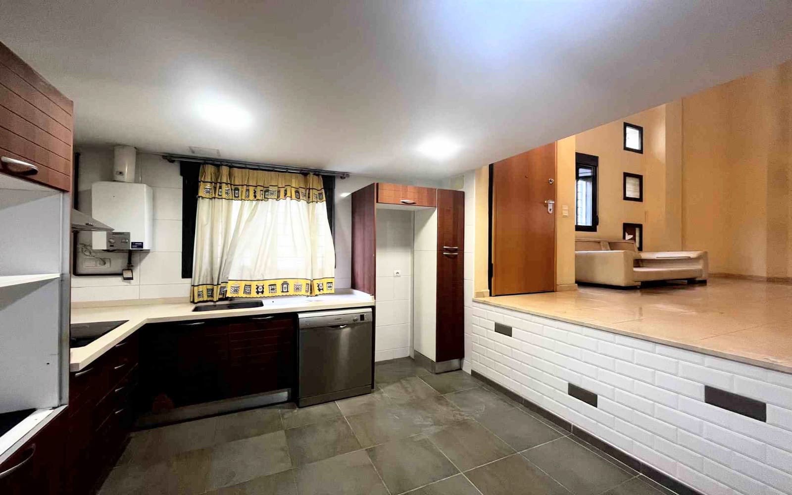 3 chambre Appartement à vendre à Moncada - 295 000 € (Ref: 9602572)