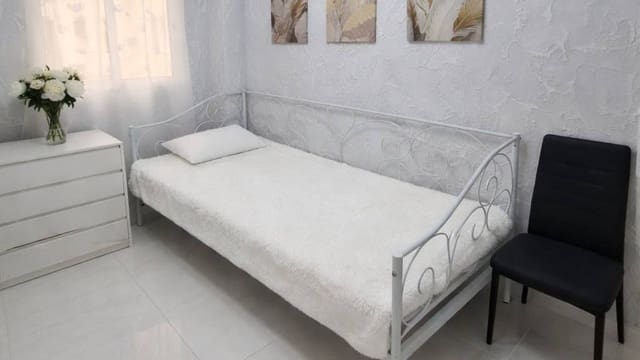 Apartamento de 5 habitaciones en El Calvari, València ciudad en venta - 238.000 € (Ref: 9607587)