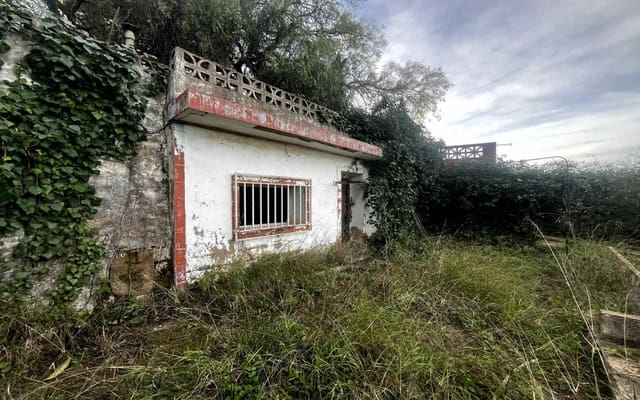 2 soveværelse Villa til salg i Montserrat med swimmingpool - € 100.000 (Ref: 9615185)