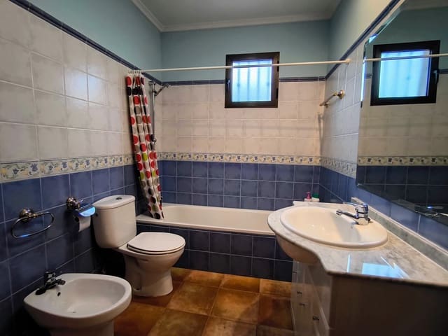 4 soveværelse Villa til salg i Turís med swimmingpool - € 289.000 (Ref: 9647848)