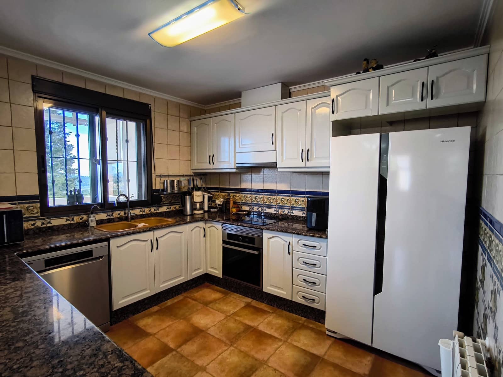 4 soveværelse Villa til salg i Turis med swimmingpool - € 289.000 (Ref: 9647848)