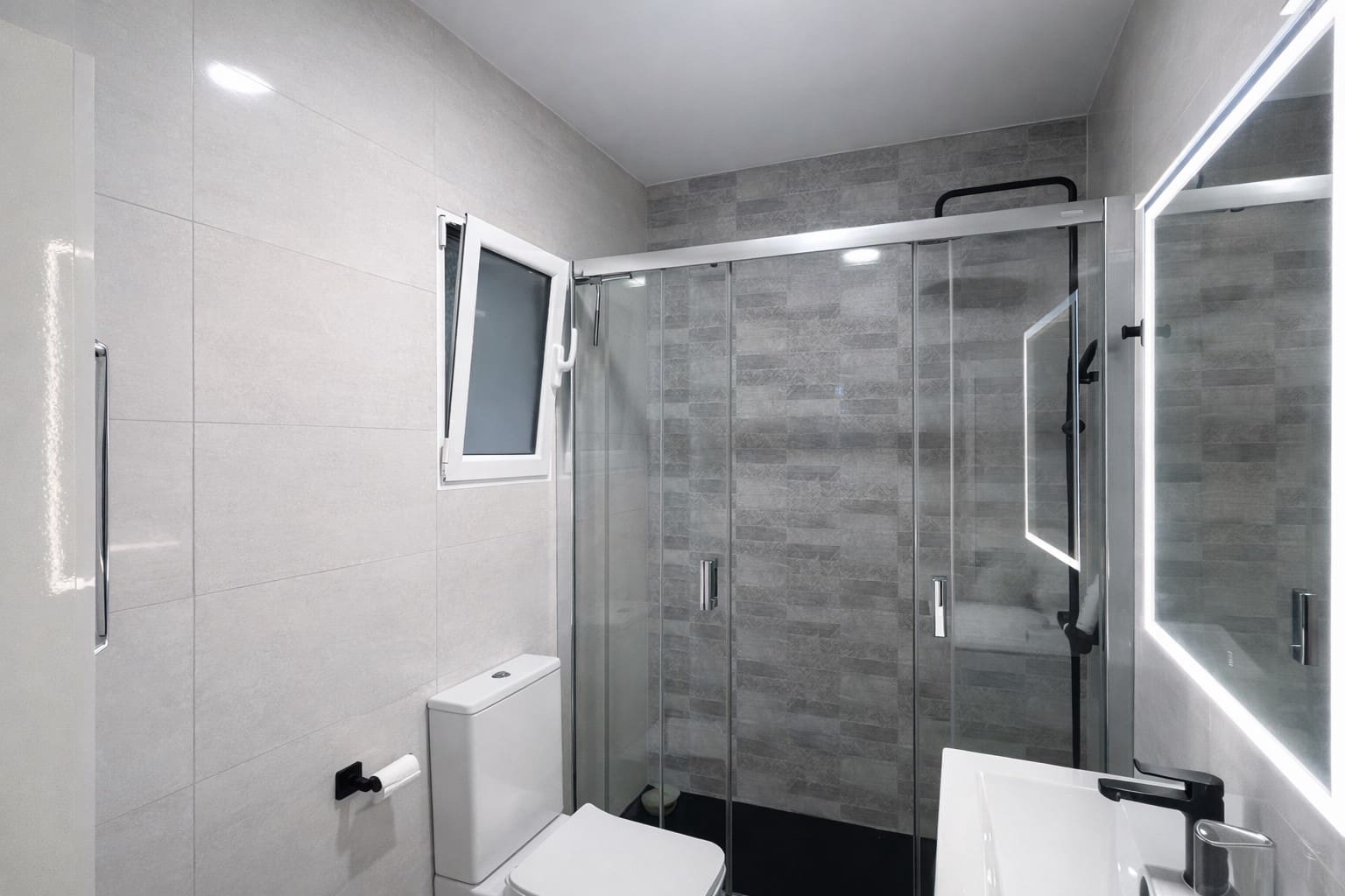 3 soverom Villa til salgs i La Pobla de Vallbona med svømmebasseng - € 415 000 (Ref: 9655758)