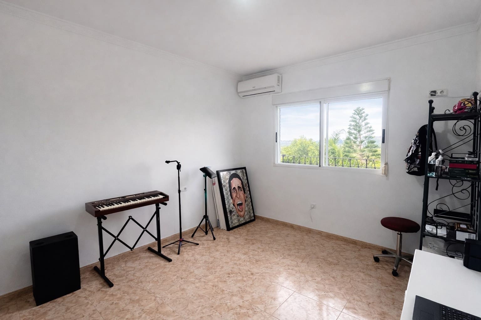 3 soverom Villa til salgs i La Pobla de Vallbona med svømmebasseng - € 415 000 (Ref: 9655758)