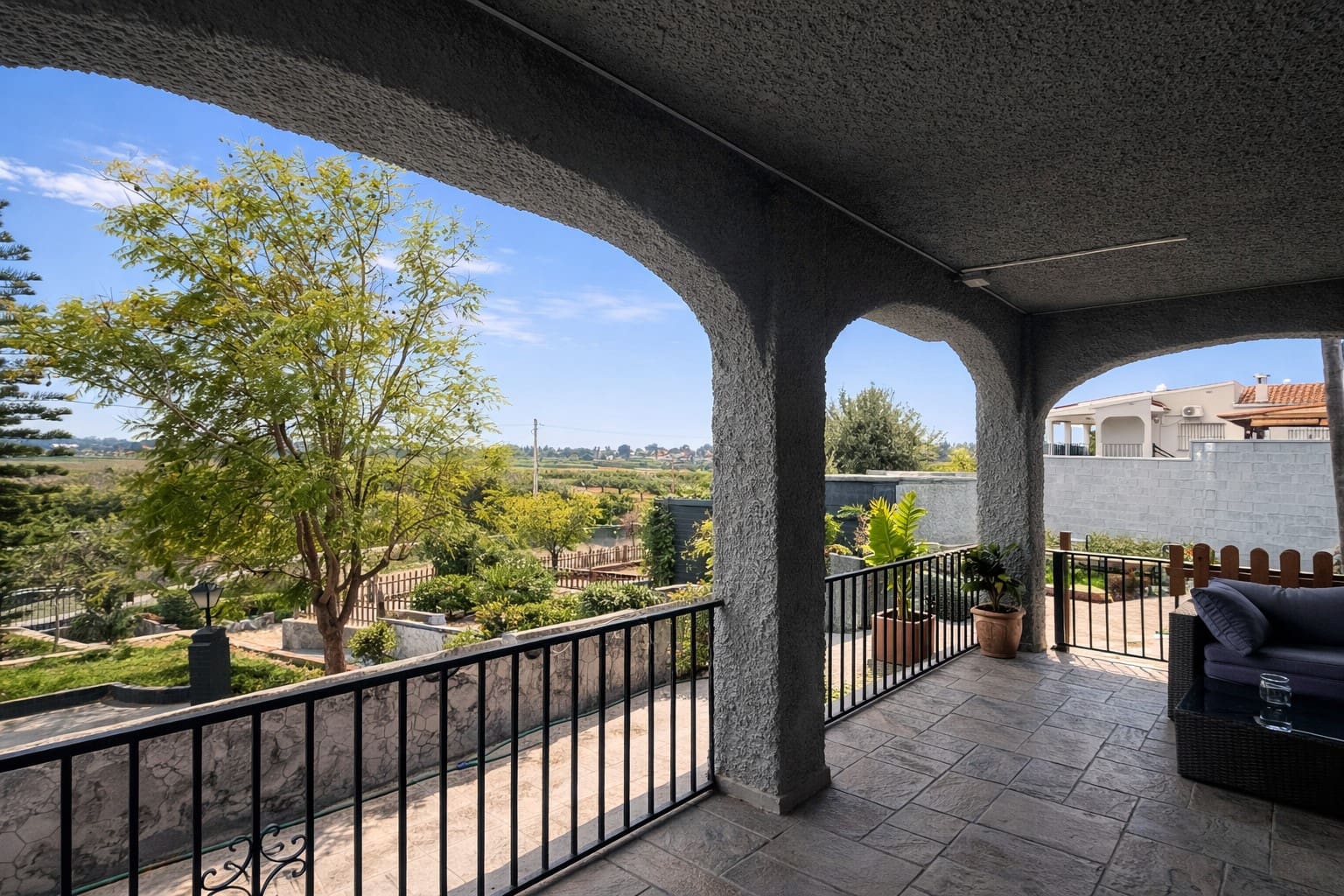 3 soverom Villa til salgs i La Pobla de Vallbona med svømmebasseng - € 415 000 (Ref: 9655758)