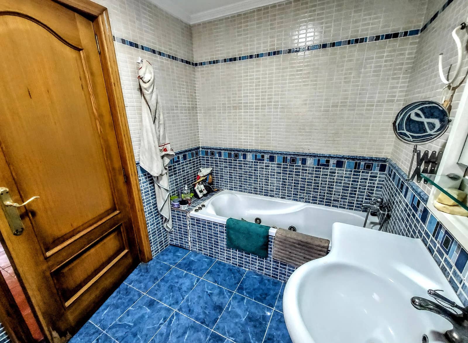 4 slaapkamer Villa te koop in Montserrat met zwembad - € 189.000 (Ref: 9670137)