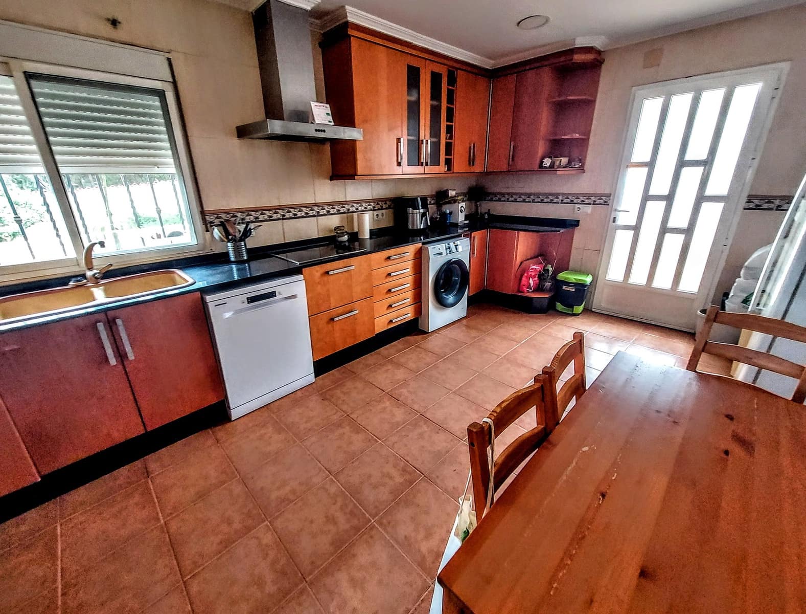 4 slaapkamer Villa te koop in Montserrat met zwembad - € 189.000 (Ref: 9670137)